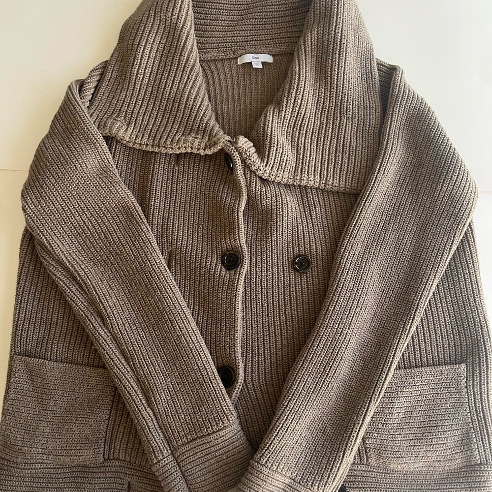 GAP Taupe Knit Sweater